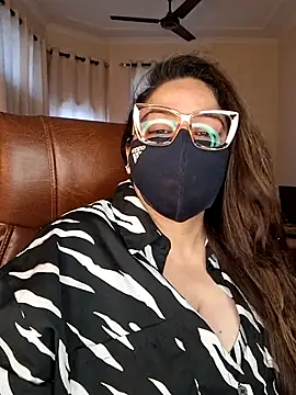 Snapshot of SEXY-Sardarni chatting on April 26, 2026, 8:01 am SEXY-Sardarni online show from April 26, 2026, 8:01 am