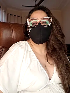 Snapshot of SEXY-Sardarni chatting on June 12, 2026, 8:13 am SEXY-Sardarni online show from June 12, 2026, 8:13 am