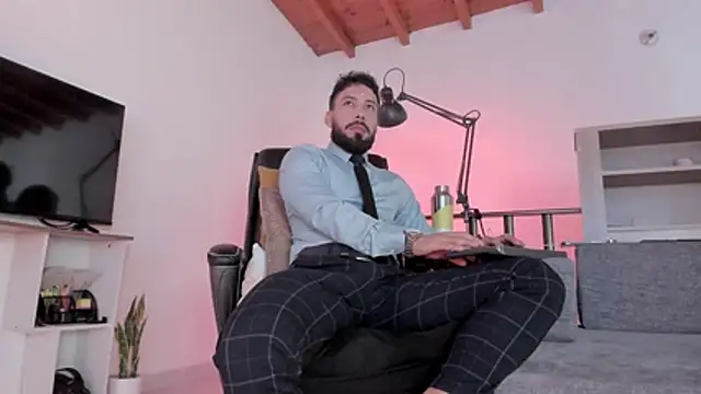 bruno woods online show from March 30, 2026, 3:02 pm