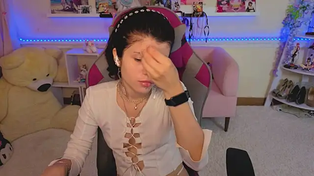 Katya Zaitseva online show from July 10, 2026, 6:43 pm