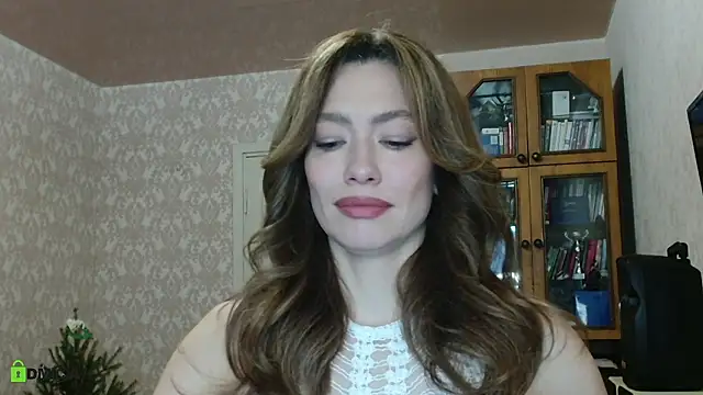 alicia spicy online show from January 13, 2026, 4:29 am