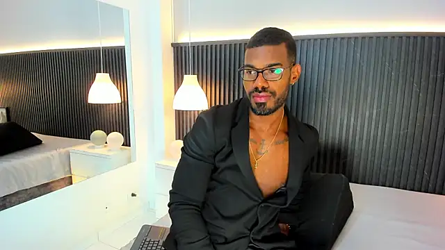 Ganiimedes online show from December 22, 2025, 7:33 pm