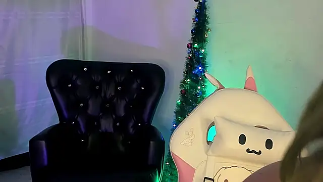 Samanta cutee online show from January 12, 2025, 11:15 pm