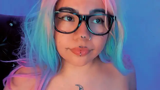 Samanta cutee online show from February 7, 2025, 10:41 pm