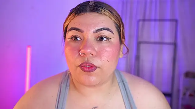 Samanta cutee online show from March 12, 2026, 7:53 pm