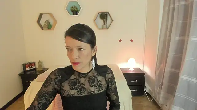 Snapshot of Paloma_victory chatting on February 16, 2026, 9:11 pm Paloma victory online show from February 16, 2026, 9:11 pm