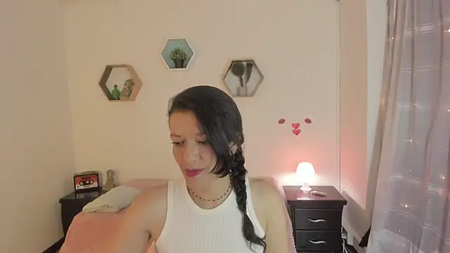Snapshot of Paloma_victory chatting on April 24, 2026, 9:28 pm Paloma victory online show from April 24, 2026, 9:28 pm
