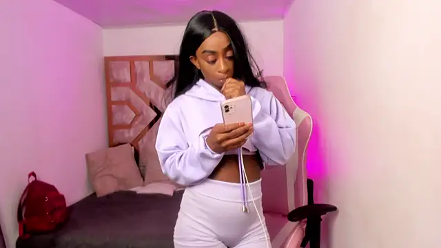 Anny osorio online show from February 19, 2025, 7:16 pm