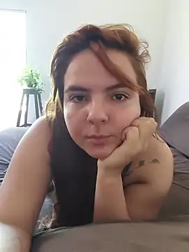 Bruninha Hot10 online show from May 22, 2026, 5:18 pm