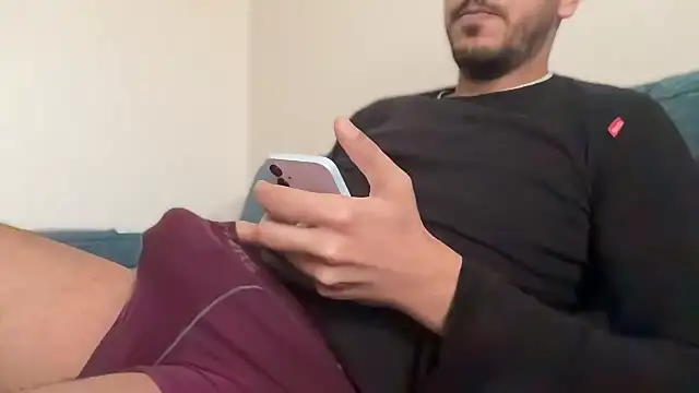 Mooka69 online show from March 8, 2025, 12:41 pm