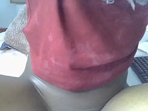 Elbony ray online show from March 26, 2026, 10:54 am