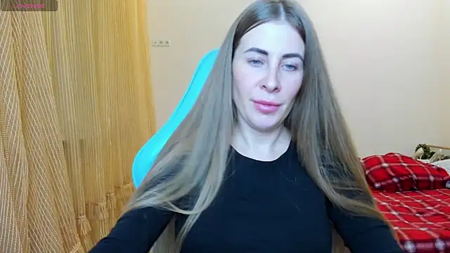 BarbaraKiss online show from January 9, 2025, 5:22 pm