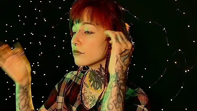 Littlespacemouse online show from December 29, 2024, 2:27 am