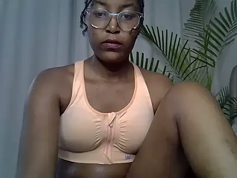 Snapshot of hot_sexy_choco chatting on March 27, 2026, 12:16 pm hot sexy choco online show from March 27, 2026, 12:16 pm