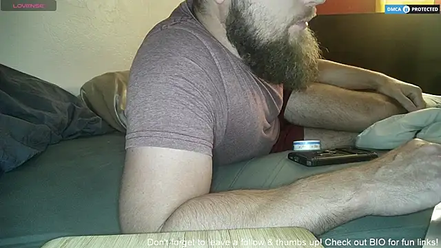 dikdowndaddy online show from July 21, 2026, 9:50 pm