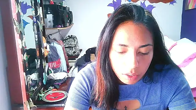 Snapshot of arlette_sweet01 chatting on May 27, 2026, 3:42 pm arlette sweet01 online show from May 27, 2026, 3:42 pm