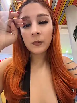 Snapshot of Mon_Cherry chatting on May 29, 2026, 1:03 am Mon Cherry online show from May 29, 2026, 1:03 am