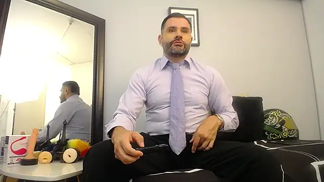 jonasbeards online show from November 25, 2025, 3:23 pm