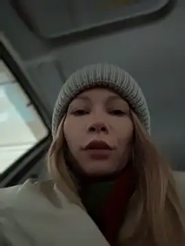 LavenderHot online show from March 7, 2026, 1:24 am