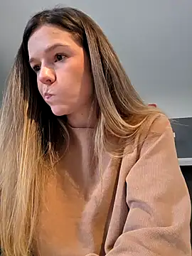 lucie mehott online show from November 27, 2025, 8:27 am