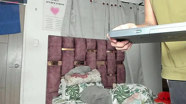 Angelo 018 online show from February 1, 2025, 2:47 am