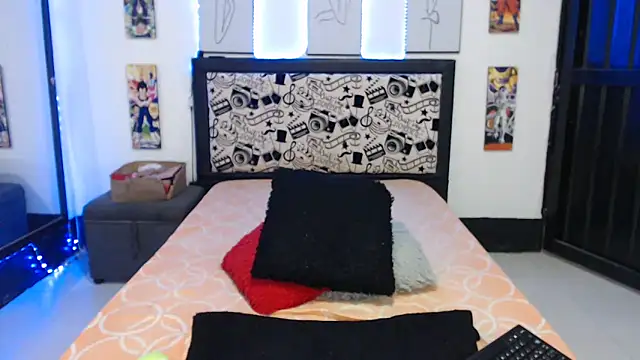 Rihana14 online show from February 18, 2025, 8:58 pm