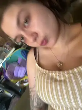 itzcheyduh online show from April 20, 2026, 4:54 pm