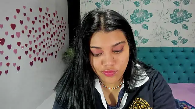 LindaBreeS online show from February 7, 2025, 4:46 pm