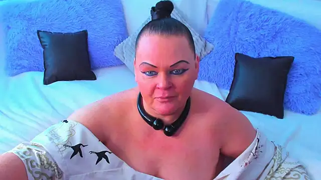 MilanaBiegert online show from February 9, 2025, 10:53 am