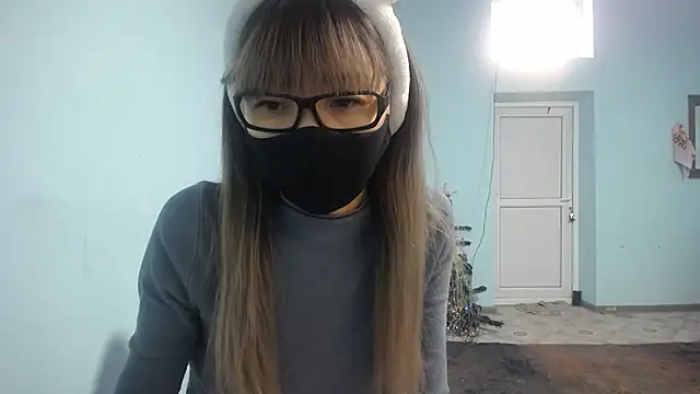 elllaaxx online show from January 20, 2025, 3:48 am