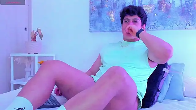 arminjones1 online show from January 11, 2026, 6:29 am