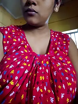 sexyindi couple online show from November 22, 2025, 4:11 am