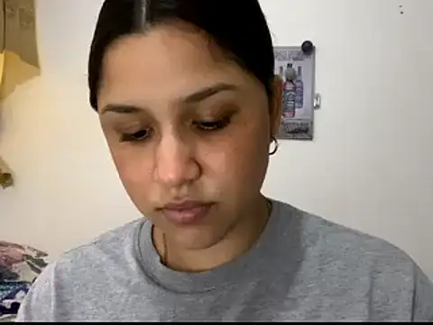 Annie Catt  online show from January 15, 2025, 8:16 pm