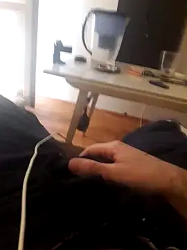 Snapshot of Victorious_Devil chatting on February 1, 2025, 11:54 am Victorious Devil online show from February 1, 2025, 11:54 am