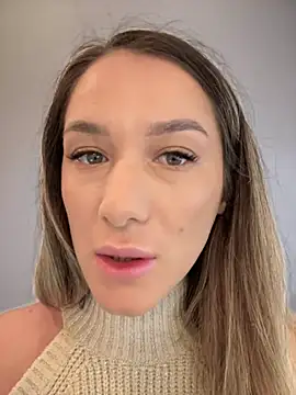 HotXMom online show from January 21, 2025, 4:43 am