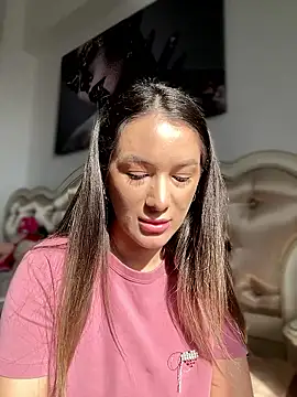 Snapshot of HotXMom chatting on March 13, 2026, 7:37 am HotXMom online show from March 13, 2026, 7:37 am