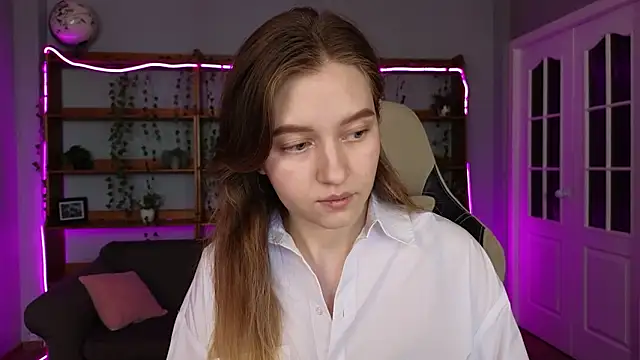 Ksuhesa online show from February 8, 2026, 8:07 am