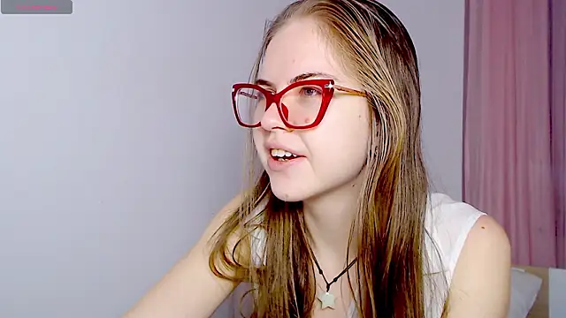 Sarah HS online show from February 15, 2026, 3:09 pm