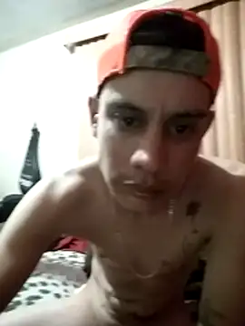 Snapshot of chicovergudo27 chatting on November 17, 2025, 12:49 am chicovergudo27 online show from November 17, 2025, 12:49 am