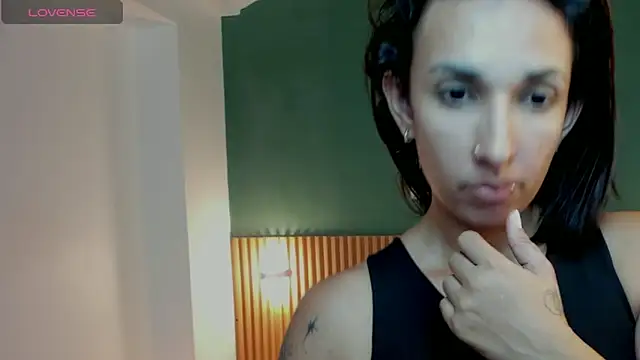 Snapshot of kristen_kassi chatting on May 19, 2026, 8:48 pm kristen kassi online show from May 19, 2026, 8:48 pm