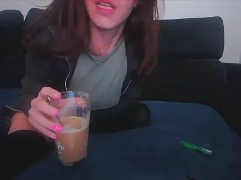 Snapshot of Daneris chatting on January 21, 2025, 5:16 am Daneris online show from January 21, 2025, 5:16 am