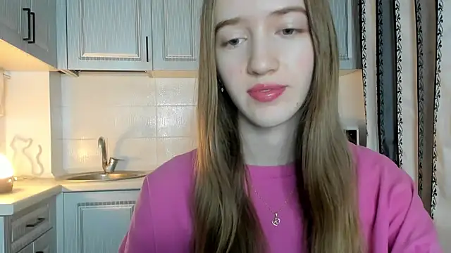 leslie my lovee online show from November 21, 2025, 1:59 am