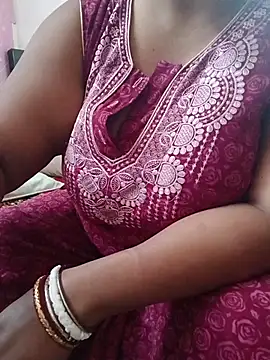 Ivy-09 online show from January 9, 2026, 7:55 am