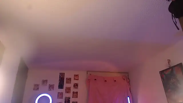 AllyDonfort online show from March 19, 2026, 2:59 am