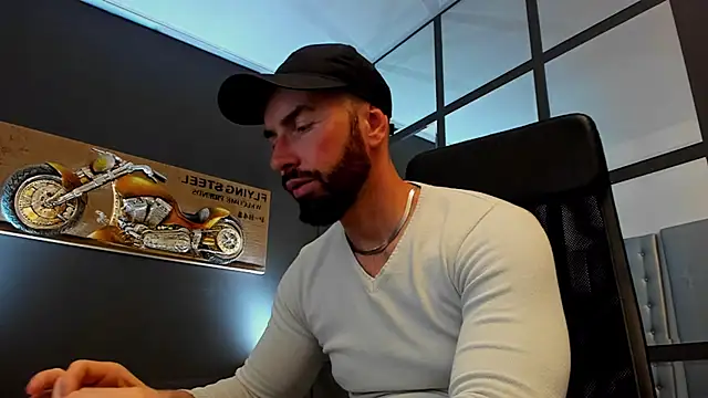 AronGrant online show from May 18, 2026, 9:59 am