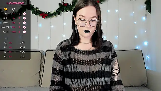 MyNameIsLilith online show from February 7, 2026, 3:38 pm