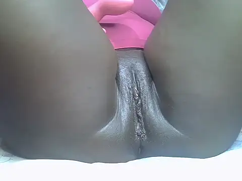 Liza331 online show from April 9, 2026, 7:52 pm