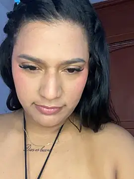 Snapshot of KorinaKovaa chatting on March 12, 2025, 7:28 pm KorinaKovaa online show from March 12, 2025, 7:28 pm