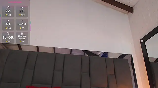 SELENA BIGBOOBS online show from September 16, 2025, 1:56 pm