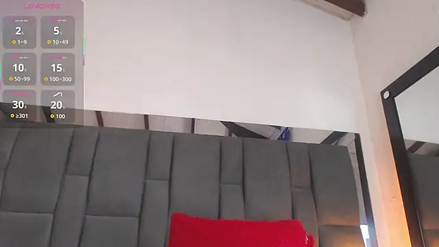 SELENA BIGBOOBS online show from February 7, 2026, 2:54 pm